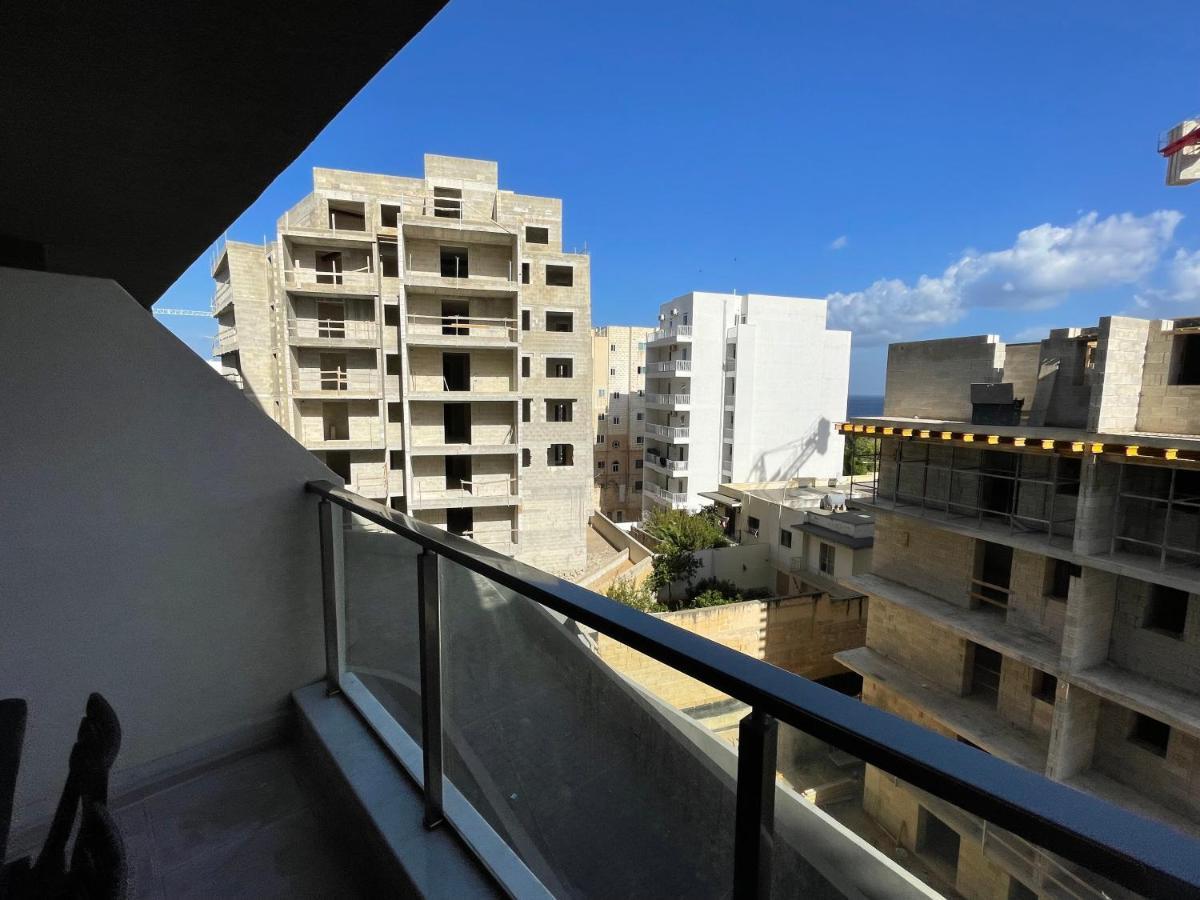 Blue Skies Family With Terrace Apartment St. Paul's Bay